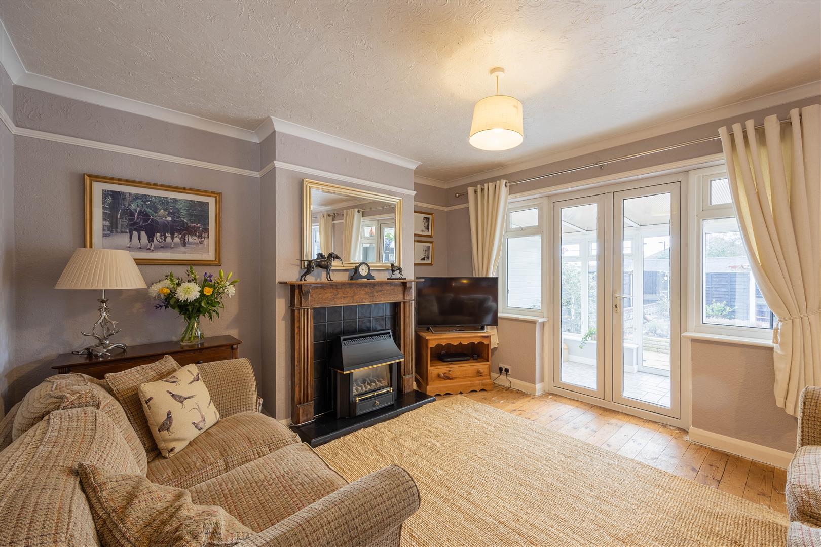 Appointmoor Bellhouse Lane, LeighOnSea